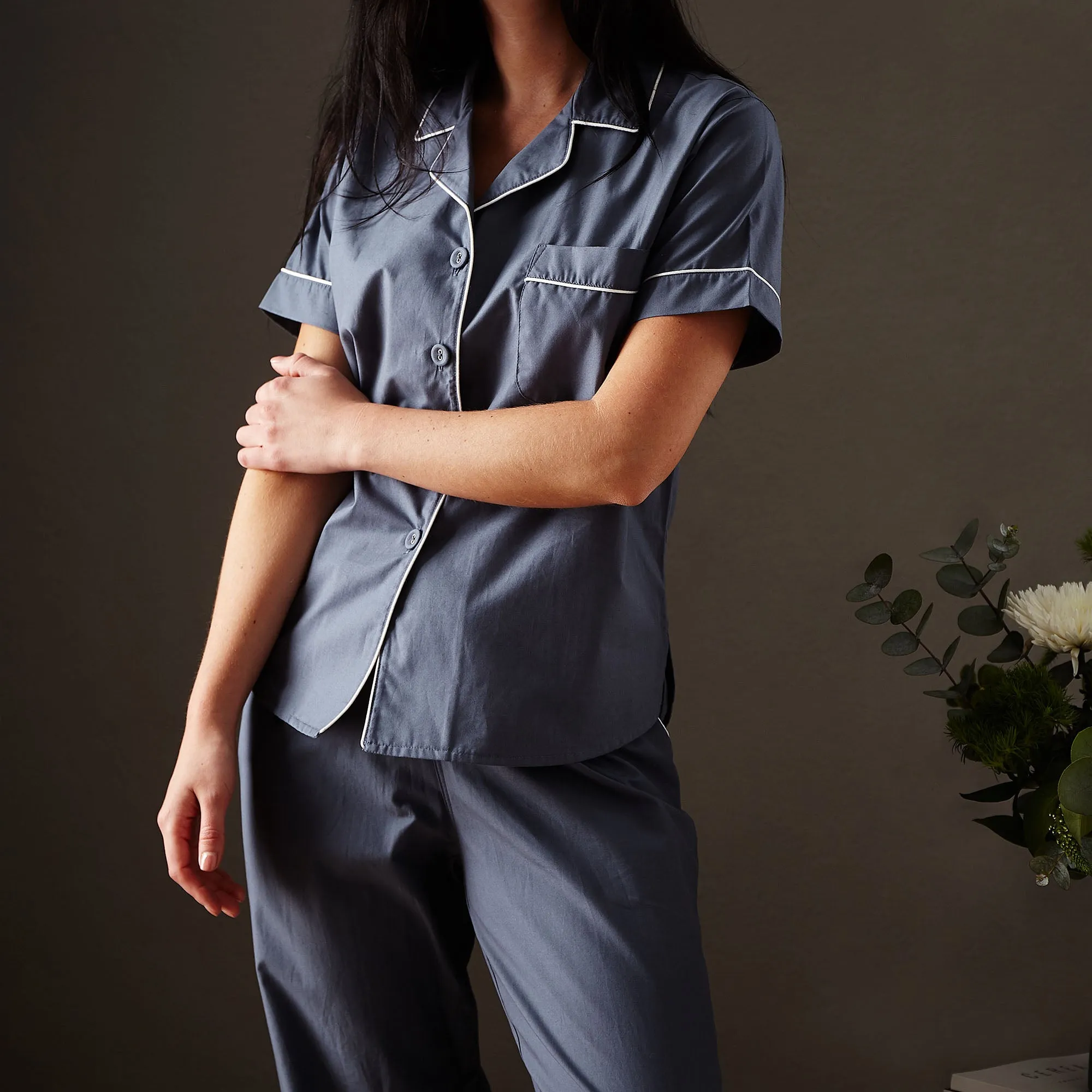 Alva Short Sleeve Pyjama Shirt [Dark grey blue/White]