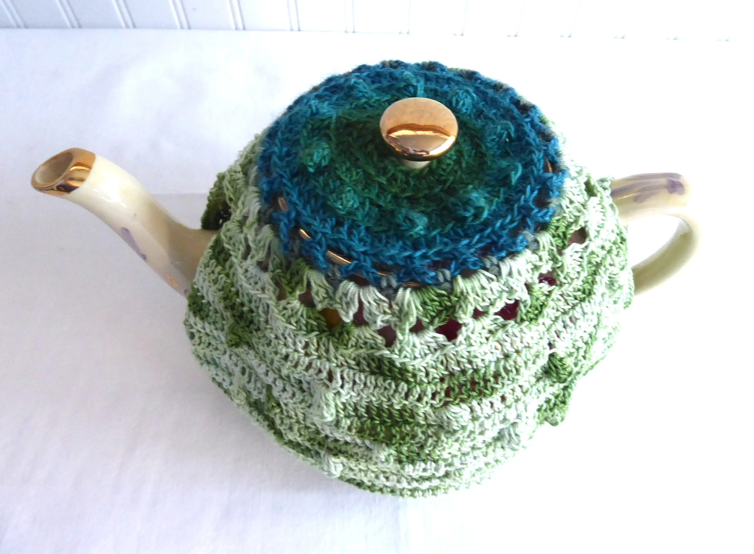 Crocheted Tea Cozy Teal Variegated Green Heather Hand Made Cosy Medium Stretchy US Artisan