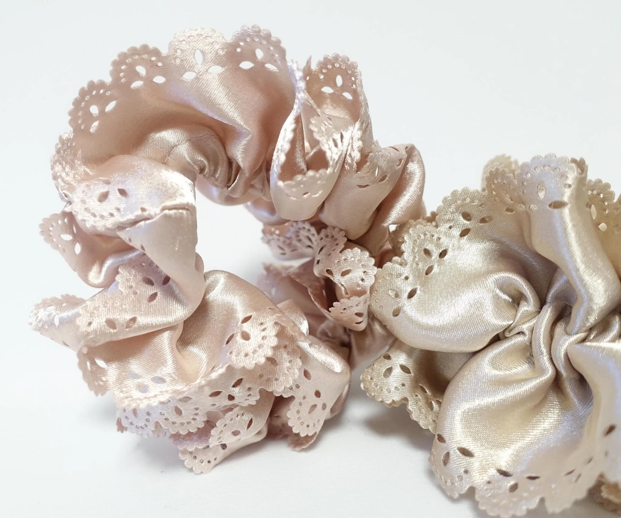 Lace edge scrunchies Glossy Satin Women Hair Elastics Scrunchies